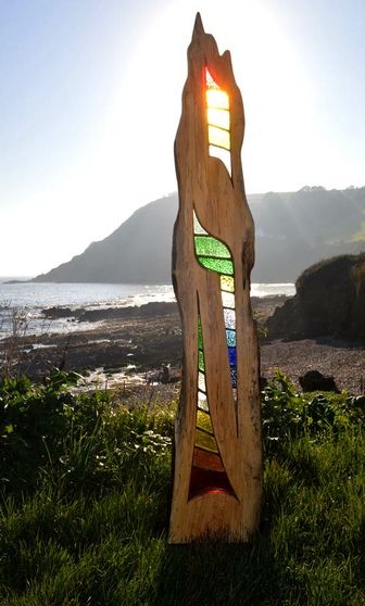 Pictis-Stained Lead Glass Wood Sculpture